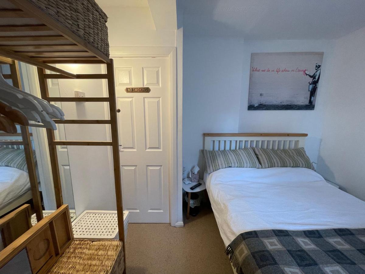 Grundy House Apartment Uxbridge Luaran gambar